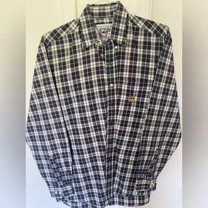 Cinch long sleeve collared button up in size M